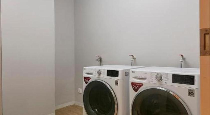 Wishton Hotel Γιανγκόν Εξωτερικό φωτογραφία