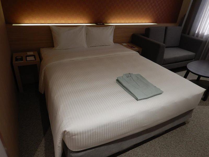 Wishton Hotel Γιανγκόν Εξωτερικό φωτογραφία